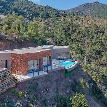 Avec Piscine Vue